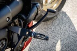 Fahrer Fußrasten Set SP-S Schwarz -Thunderbike 31 85 010 24